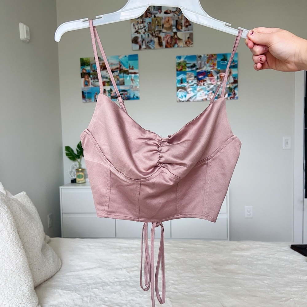 La Hearts crop top